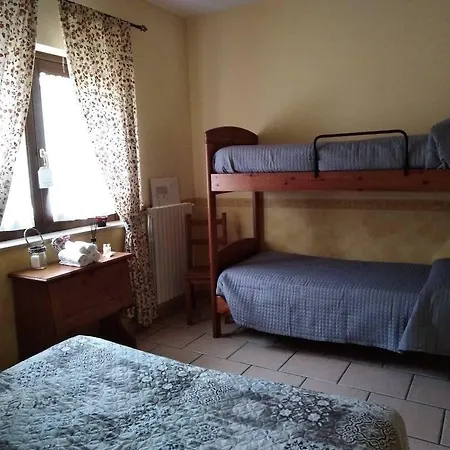 La Vecchia Fattoria Bed and Breakfast *